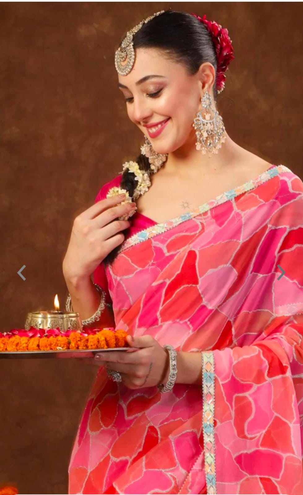 Stylum Color block Glitter Printed Saree