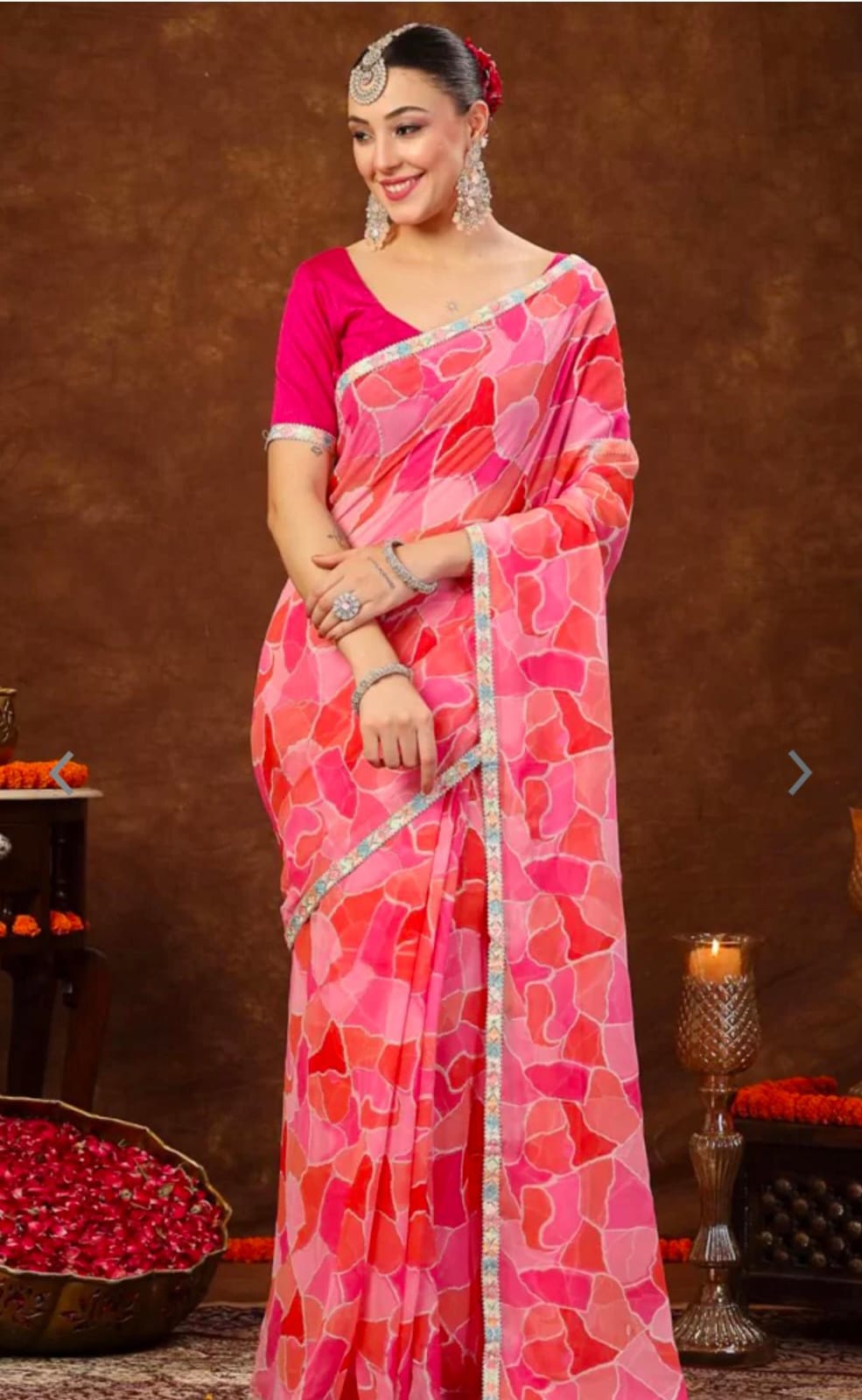 Stylum Color block Glitter Printed Saree