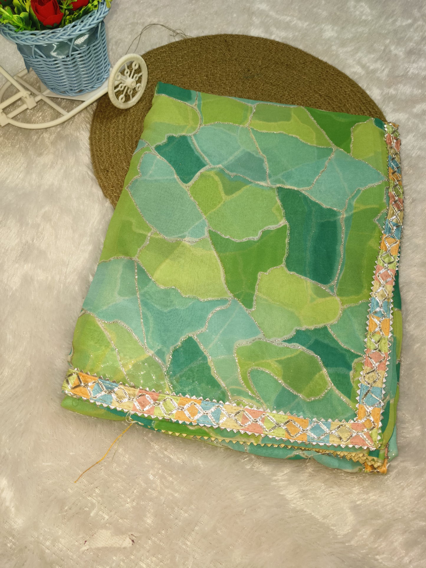 Stylum Color block Glitter Printed Saree