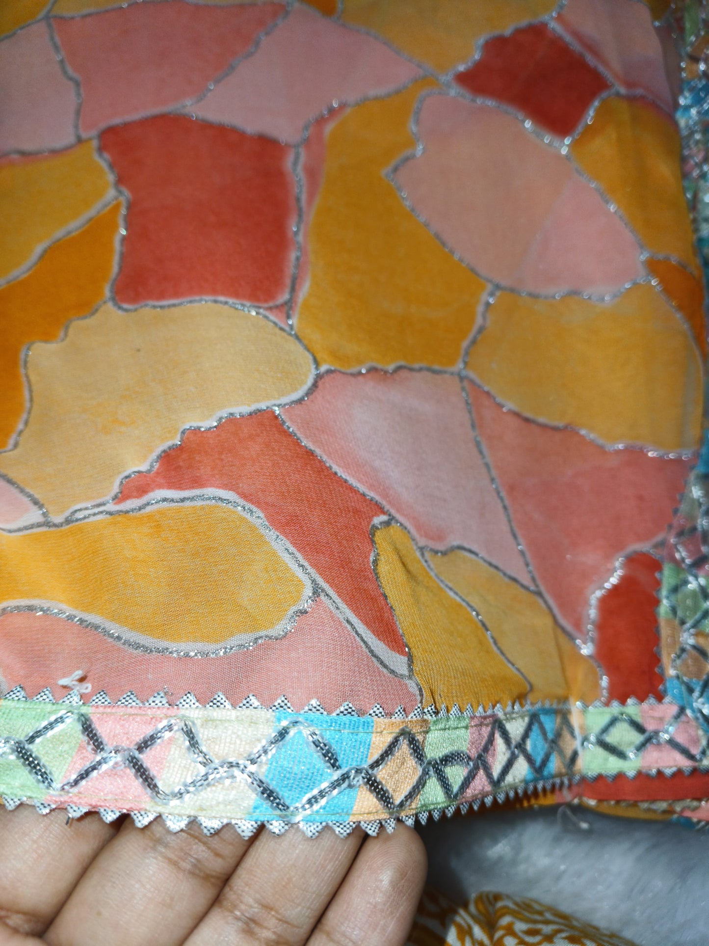 Stylum Color block Glitter Printed Saree